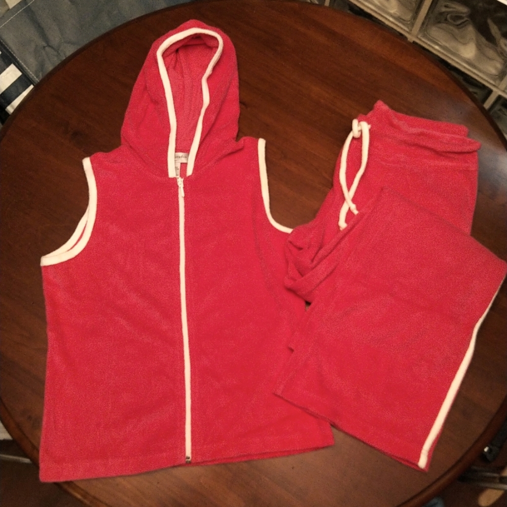 Y2K Terry Cloth Hooded Sleeveless Jacket and Wide Leg Pants set. PS Fuchsia